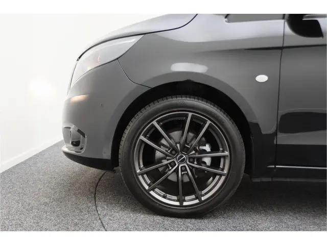 Mercedes-Benz Vito 114 CDI Lang 2020 Diesel 25