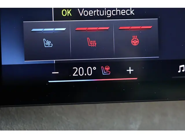 BMW iX xDrive45 2025 Elektrisch 20