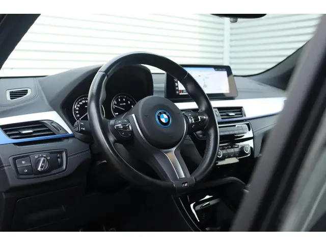 BMW X2 xDrive25e 2023 Hybride Benzine 14