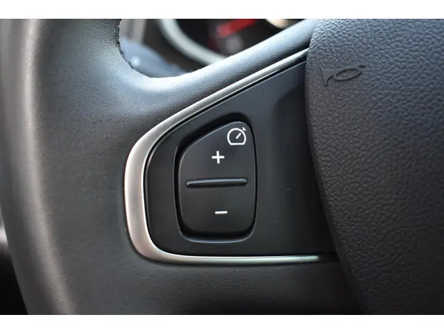 Renault Clio TCe 90 Limited 2018 Benzine 20