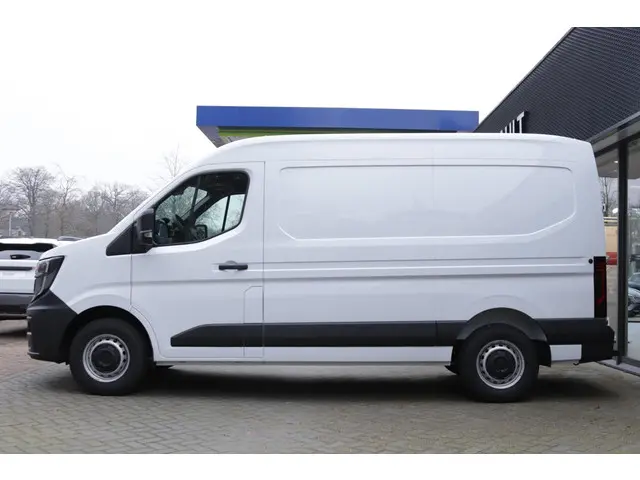 Renault Master T35 2.0 dCi 150 L2H2 Advance 2024 Diesel 8