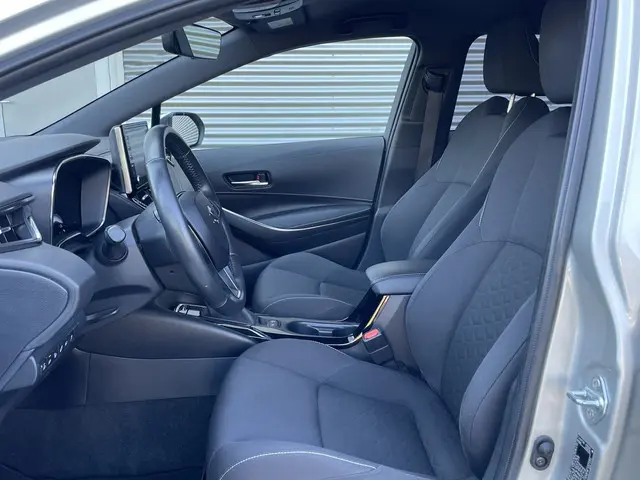 Suzuki Swace 1.8 Hybrid Style 2021 Hybride Benzine 14