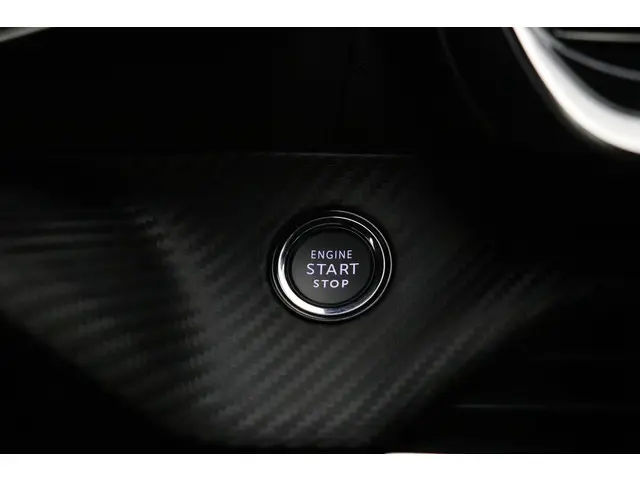 Peugeot 208 1.2 PureTech GT Pack 2022 Benzine 27