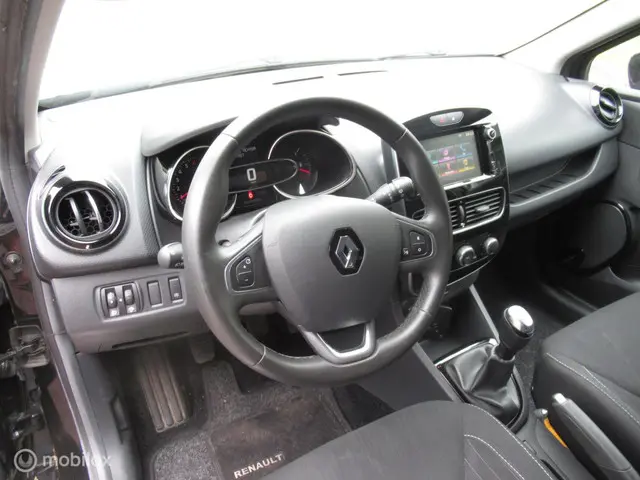Renault Clio Estate 0.9 TCe Limited 2019 Benzine 11
