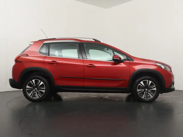 Peugeot 2008 1.2 PureTech Allure 2018 Benzine 6