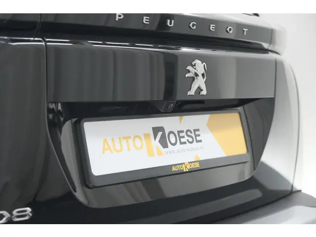 Peugeot 2008 PureTech 130 Allure Pack 2023 Benzine 21