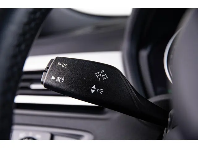 BMW X2 xDrive25e High Executive 2023 Hybride Benzine 33