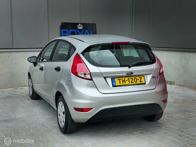 Ford Fiesta 1.25 | NAP | Airco | NAP 2016 Benzine 25