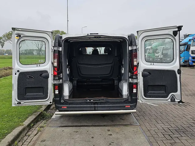 Renault Trafic 2.0 DCI 2019 Diesel 14