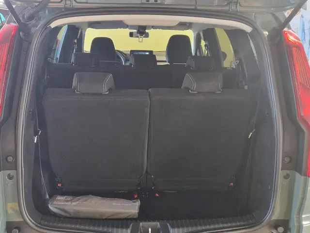 Dacia Jogger 1.0 TCe 110 Expression 2023 Benzine 6
