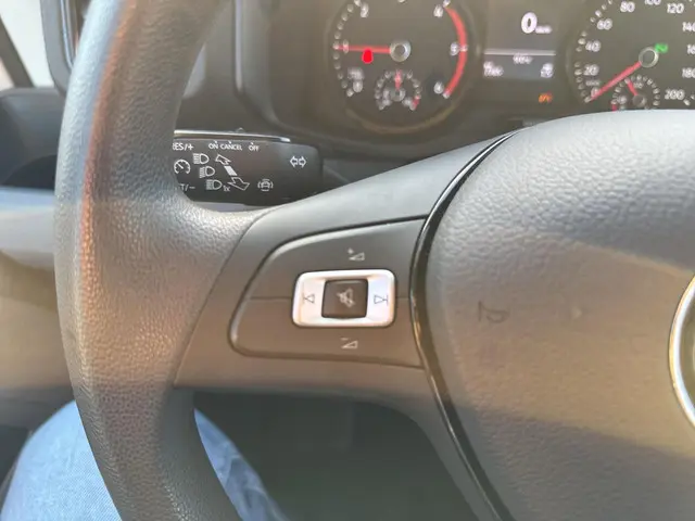 Volkswagen Crafter 35 2.0 TDI L3 2024 Diesel 13