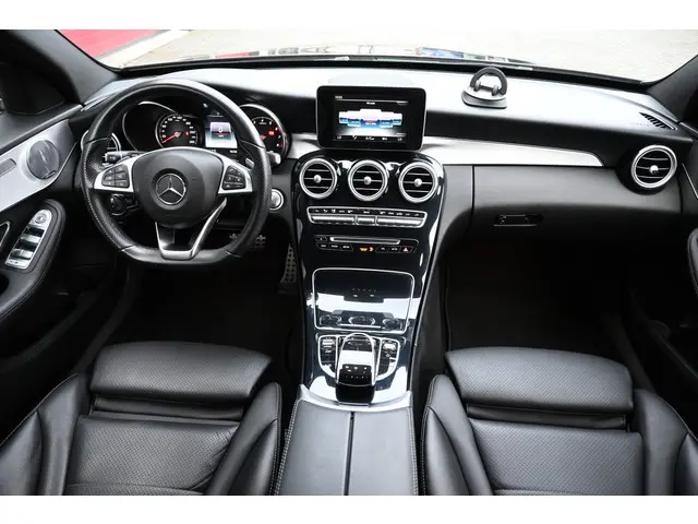 Mercedes-Benz C-Klasse Estate 300 Prestige 2017 Benzine 4
