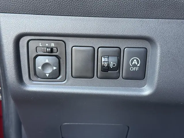 Mitsubishi Space Star 1.0 Intense 2013 Benzine 15