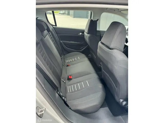 Peugeot 308 1.6 THP Allure VERKOCHT! 2014 Benzine 21