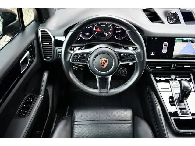 Porsche Cayenne 3.0 2018 Benzine 23