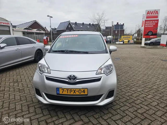 Toyota Verso-S 1.3 VVT-i Aspiration Limited 2014 Benzine 3