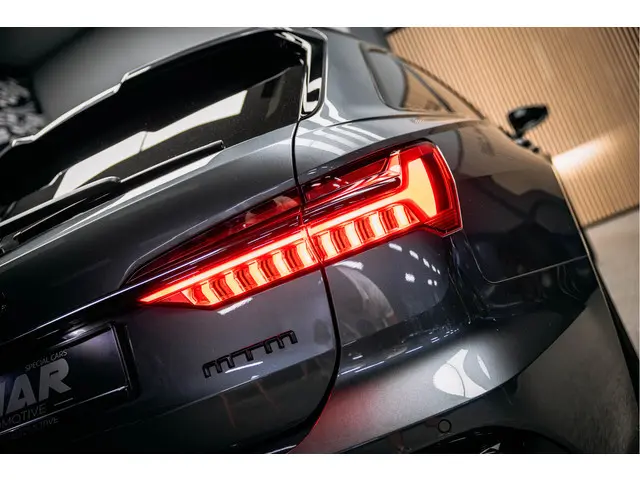 Audi RS6 RS 6 TFSI quattro 2020 Hybride Benzine 13