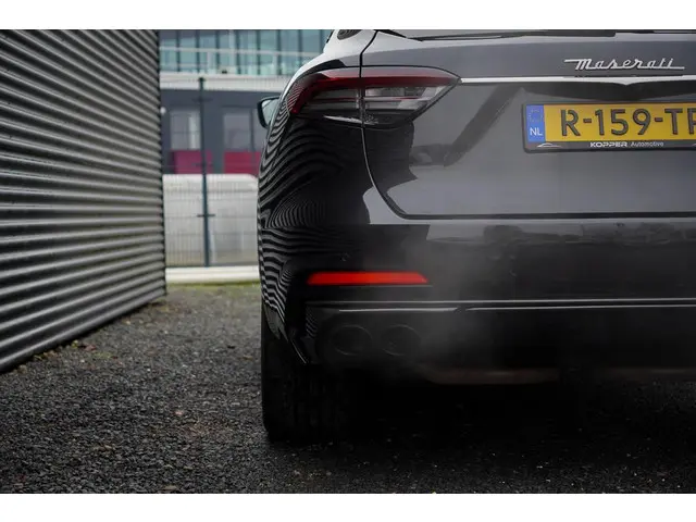 Maserati Levante 3.8 V8 Trofeo 2019 Benzine 23
