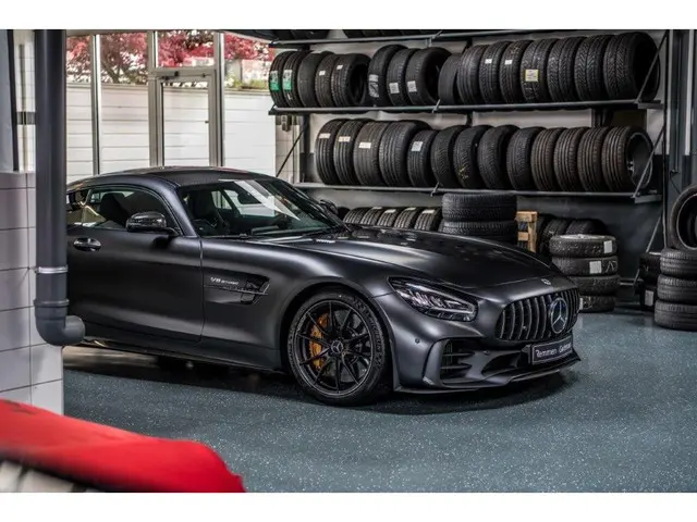 Mercedes-Benz B-Klasse 250 AMG Line 2022 Benzine 34