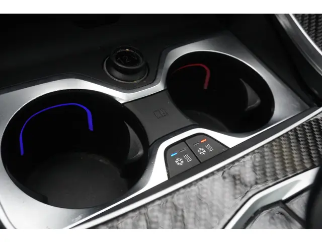 BMW X6 xDrive40i Executive 2021 Benzine 32