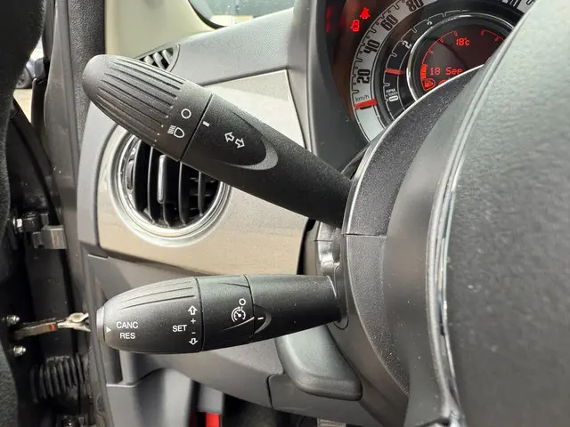 Fiat 500 0.9 TwinAir Turbo Popstar 2017 Benzine 12