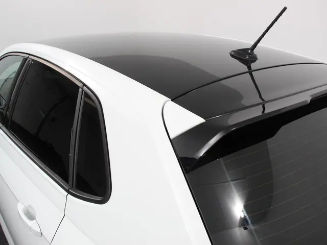 Volkswagen Polo 1.0 TSI R-Line DSG 2023 Benzine 6