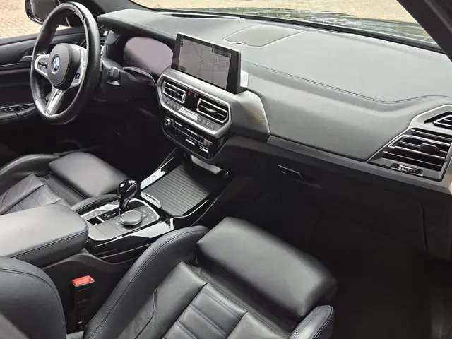 BMW X3 xDrive30e M SPORT 2022 Hybride Benzine 6