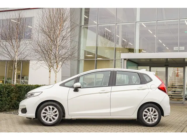 Honda Jazz 1.3i VTEC COMFORT 2019 Benzine 52