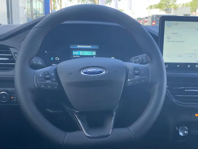 Ford Kuga 2.5 PHEV ST-Line 2026 Hybride Benzine 32