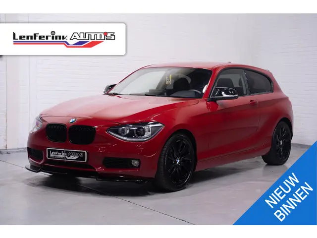 BMW 1 Serie 114i EDE Business+ 2013 Benzine