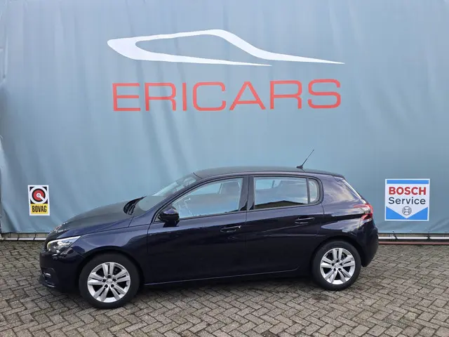Peugeot 308 1.2 PureTech Blue Lease 2019 Benzine 2
