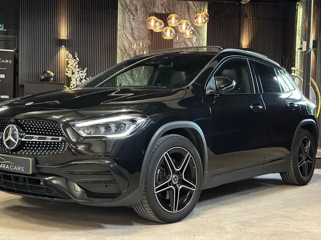 Mercedes-Benz GLA 200 AMG|PANO|SFEER|MEMORY 2021 Benzine 6