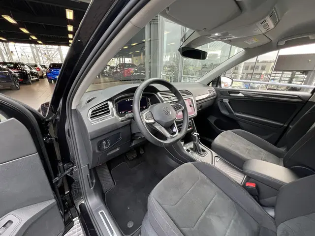 Volkswagen Tiguan 1.5 TSI Elegance 2021 Benzine 25