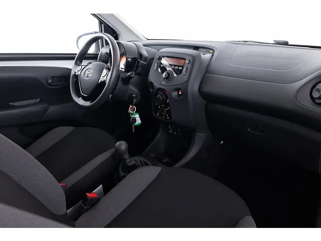 Toyota Aygo 1.0 VVT-i x-fun | AIRCO ✅ 1e Eigenaar 2018 Benzine 4
