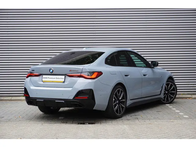 BMW 4 Serie Gran Coupé M440i 2022 Benzine 2