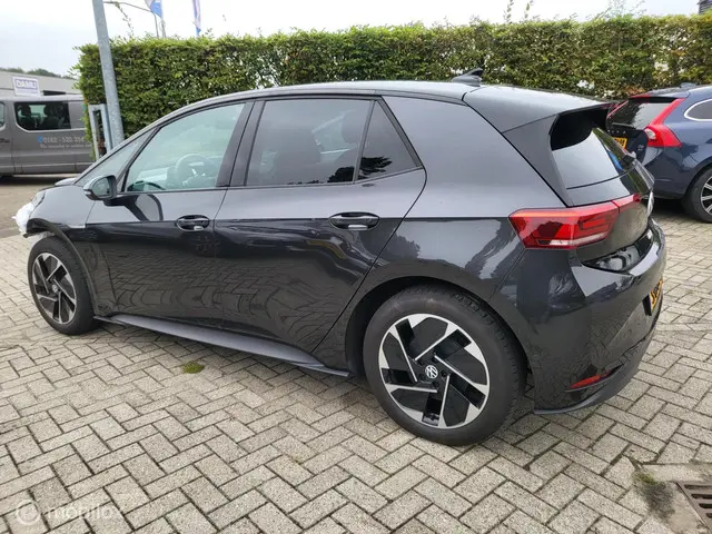 Volkswagen ID.3 Pro 58 kWh 2023 Elektrisch 11