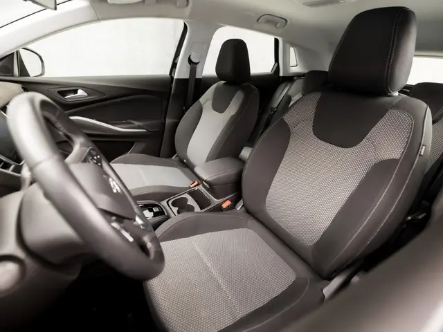 Opel Grandland X 1.2 Turbo Sport 2021 Benzine 13