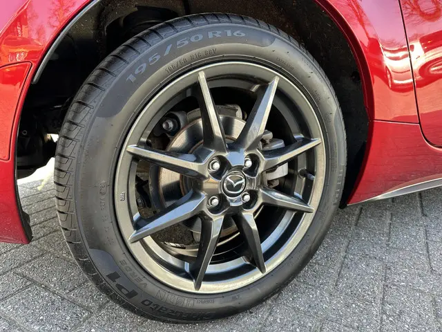 Mazda MX-5 1.5 SkyActiv-G 131 TS+ 2017 Benzine 17