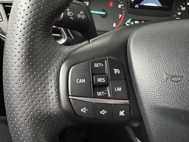 Ford Fiesta 1.0 EcoBoost ST-Line 2019 Benzine 32