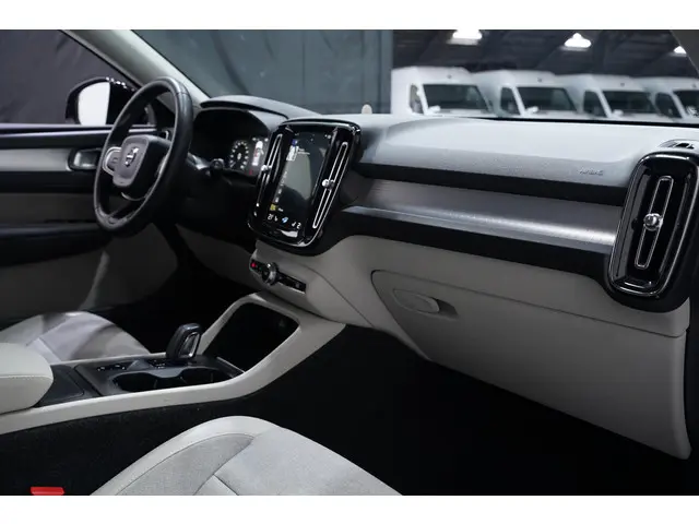 Volvo XC40 1.5 T3 Momentum Pro 2019 Benzine 40