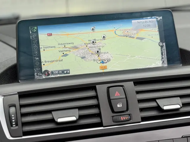 BMW 2 Serie Cabrio M235i High Executive 2015 Benzine 23