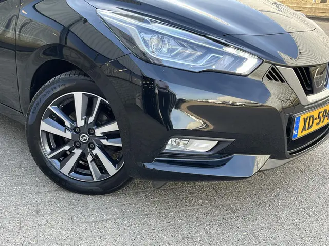 Nissan Micra 0.9 IG-T N-Connecta 2018 Benzine 36