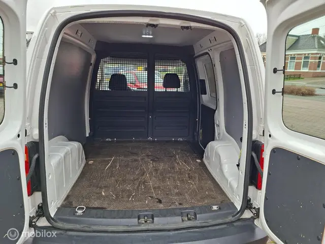 Volkswagen Caddy Bestel 2.0 TDI L1H1 BMT 2018 Diesel 10