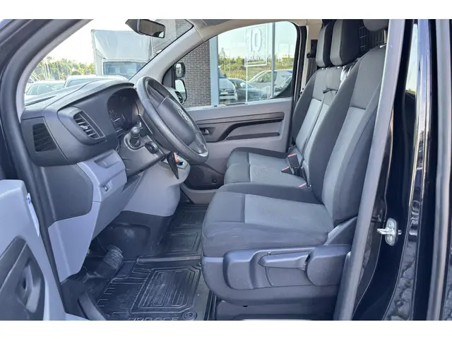 Toyota ProAce Worker 2.0 D-4D Live 2023 Diesel 21