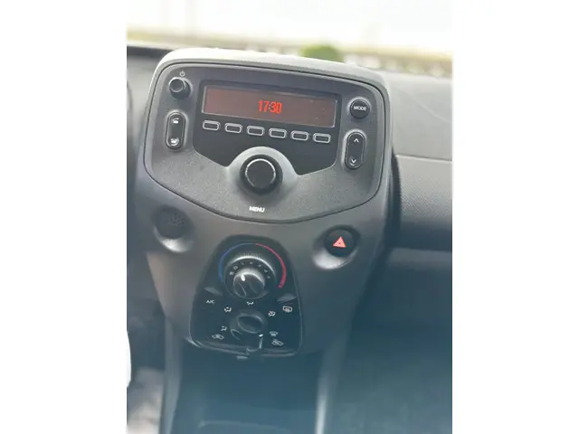 Toyota Aygo 1.0 VVT-i x-fun 2018 Benzine 13