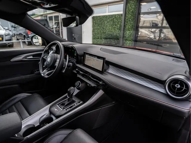 Alfa Romeo Tonale 1.5T Hybrid Ti 2024 Hybride Benzine 39