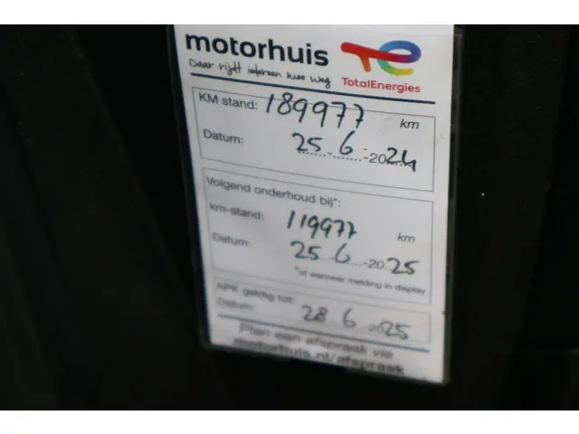Opel Zafira Tourer 1.4 Cosmo 2012 Benzine 25