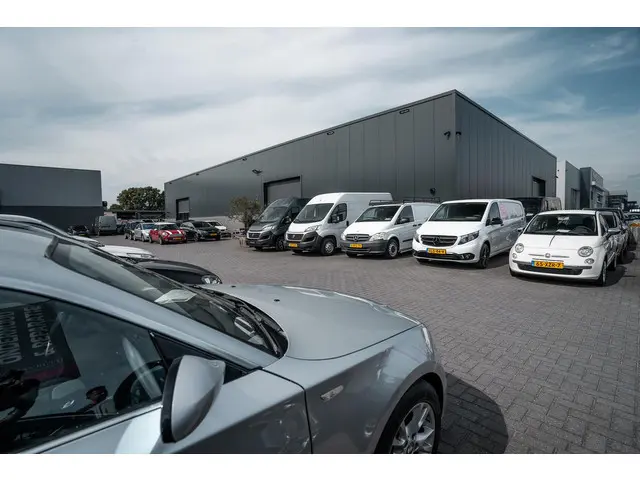 Fiat 500 1.4 T-Jet Abarth 595 2019 Benzine 32