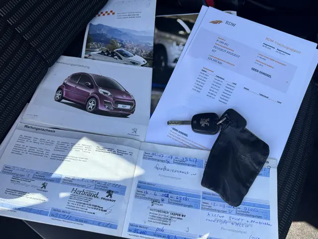 Peugeot 107 1.0 Envy 2013 Benzine 5