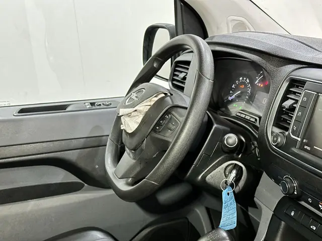 Opel Vivaro 2.0 CDTi L2H1 Edition Navi 2021 Diesel 11